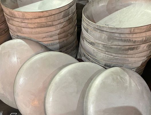400mm thép nhẹ Dished cuối lạnh nén đầu đĩa phẳng hình thành nóng