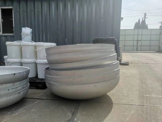 Tùy chỉnh thép nhẹ Dished cuối sử dụng nóng hình thành lớp phủ công nghệ